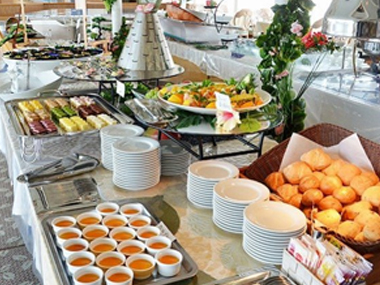 ランチブッフェ